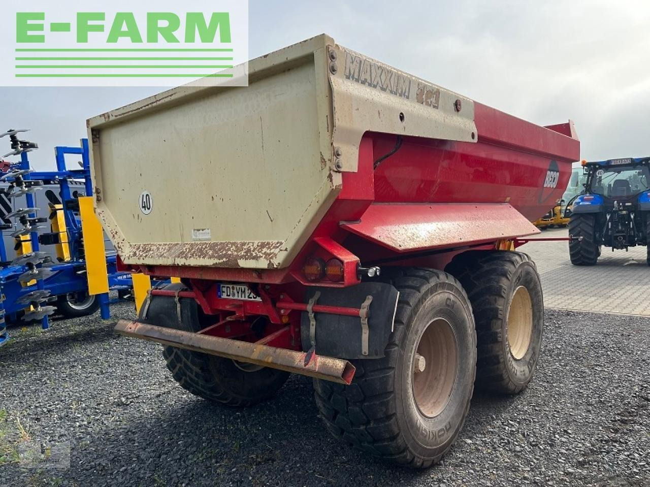 Beco maxxim 220 - Traktor: obrázek 3 Beco maxxim 220 - Traktor: obrázek 3