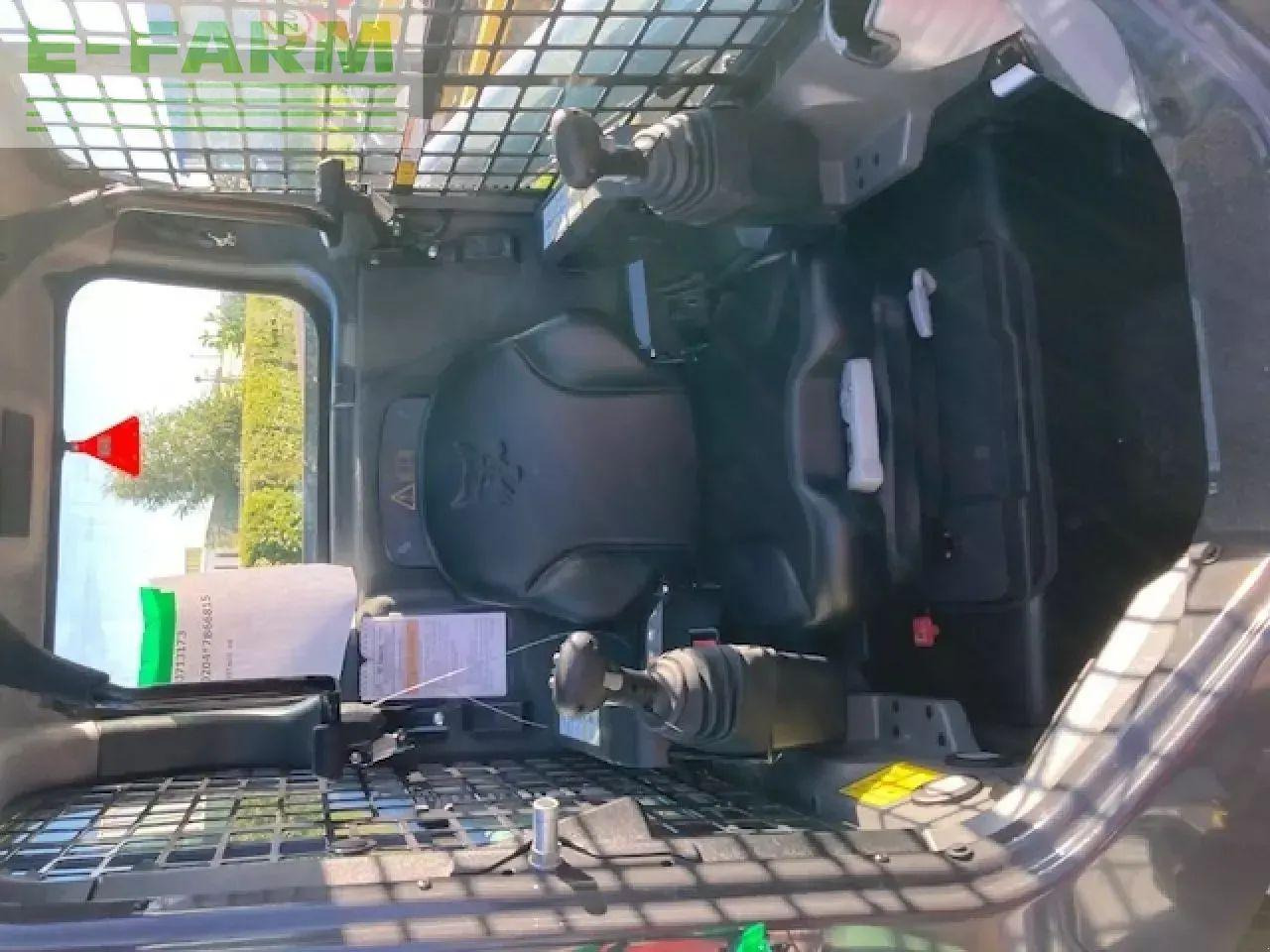 Bobcat s450 - Mini rýpadlo: obrázek 4 Bobcat s450 - Mini rýpadlo: obrázek 4