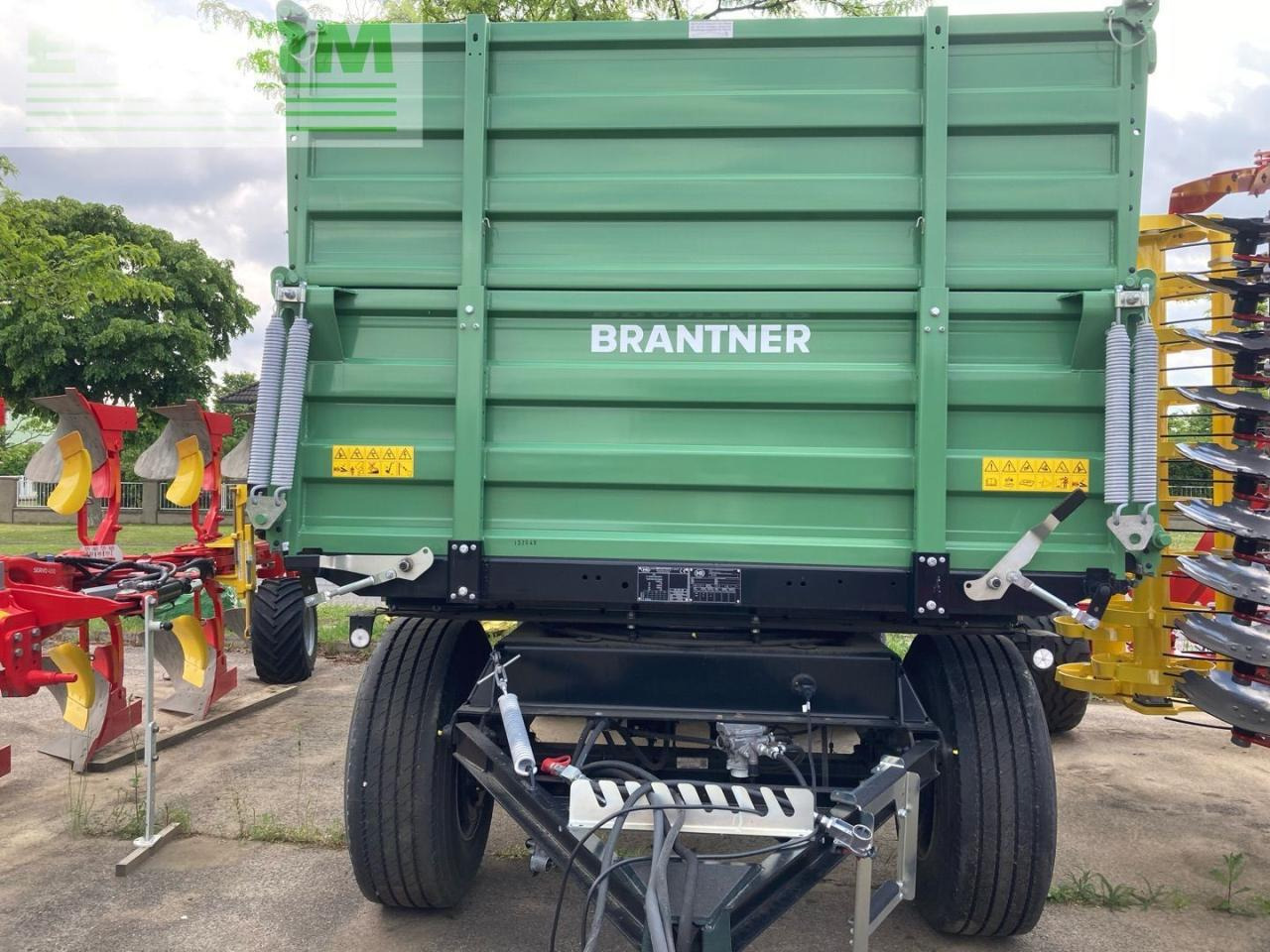 Brantner Z18051/2X - Zemědělský sklápěcí přívěs: obrázek 2 Brantner Z18051/2X - Zemědělský sklápěcí přívěs: obrázek 2