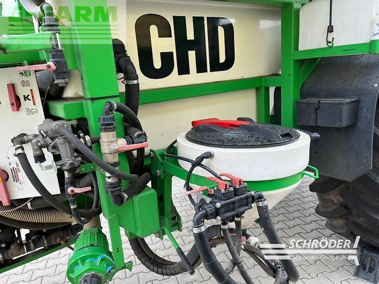 CHD f 5242 - Tažený postřikovač: obrázek 3 CHD f 5242 - Tažený postřikovač: obrázek 3