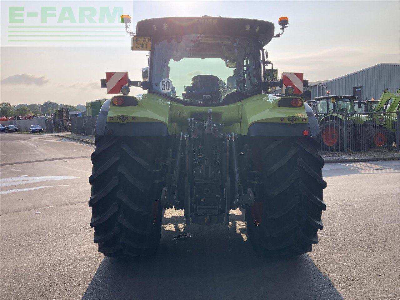 CLAAS ARION 650 CIS+ - Traktor: obrázek 4 CLAAS ARION 650 CIS+ - Traktor: obrázek 4