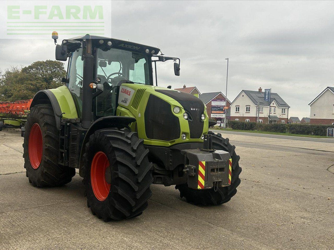 CLAAS AXION 830 - Traktor: obrázek 3 CLAAS AXION 830 - Traktor: obrázek 3