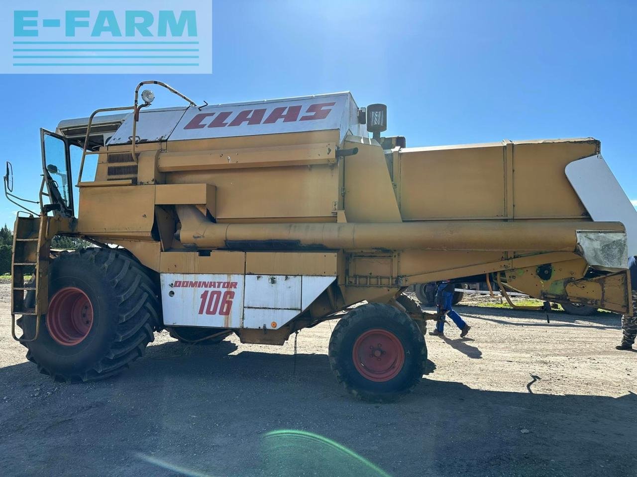 CLAAS Dominator 106 - Sklízecí mlátička: obrázek 1 CLAAS Dominator 106 - Sklízecí mlátička: obrázek 1