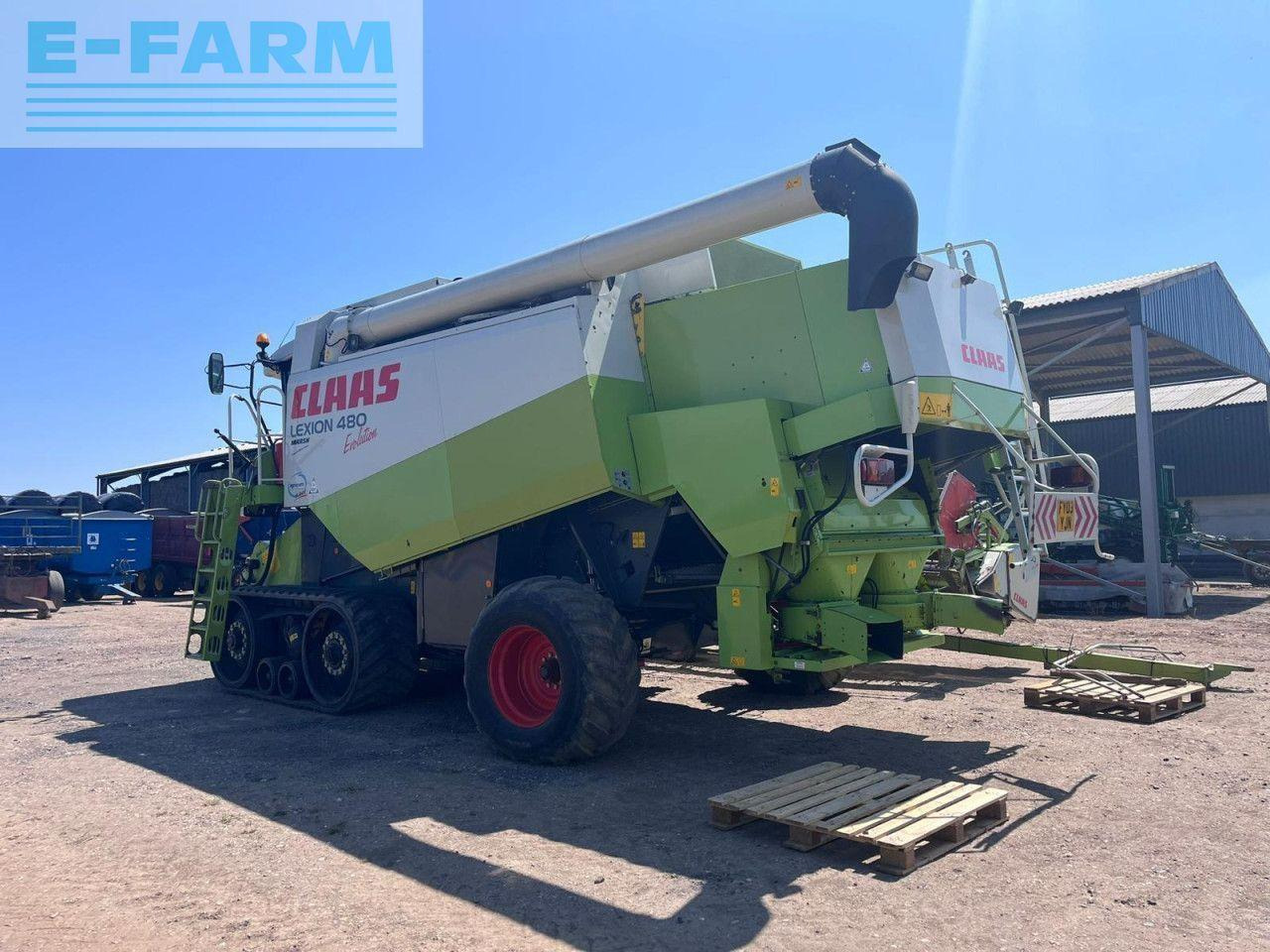 CLAAS LEXION 480 EVOLUTION TT - Sklízecí mlátička: obrázek 4 CLAAS LEXION 480 EVOLUTION TT - Sklízecí mlátička: obrázek 4