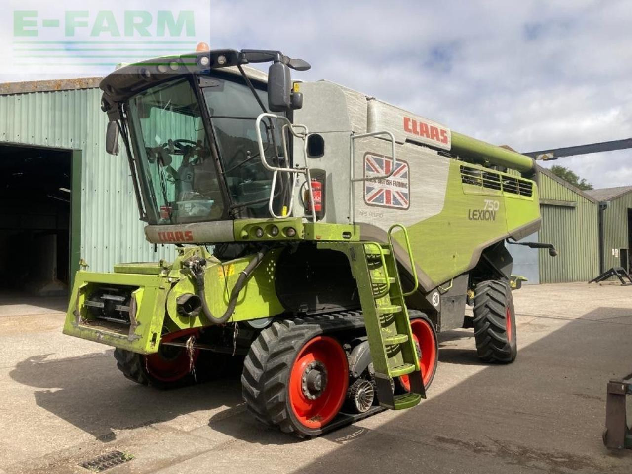CLAAS LEXION 750 TT - Sklízecí mlátička: obrázek 2 CLAAS LEXION 750 TT - Sklízecí mlátička: obrázek 2