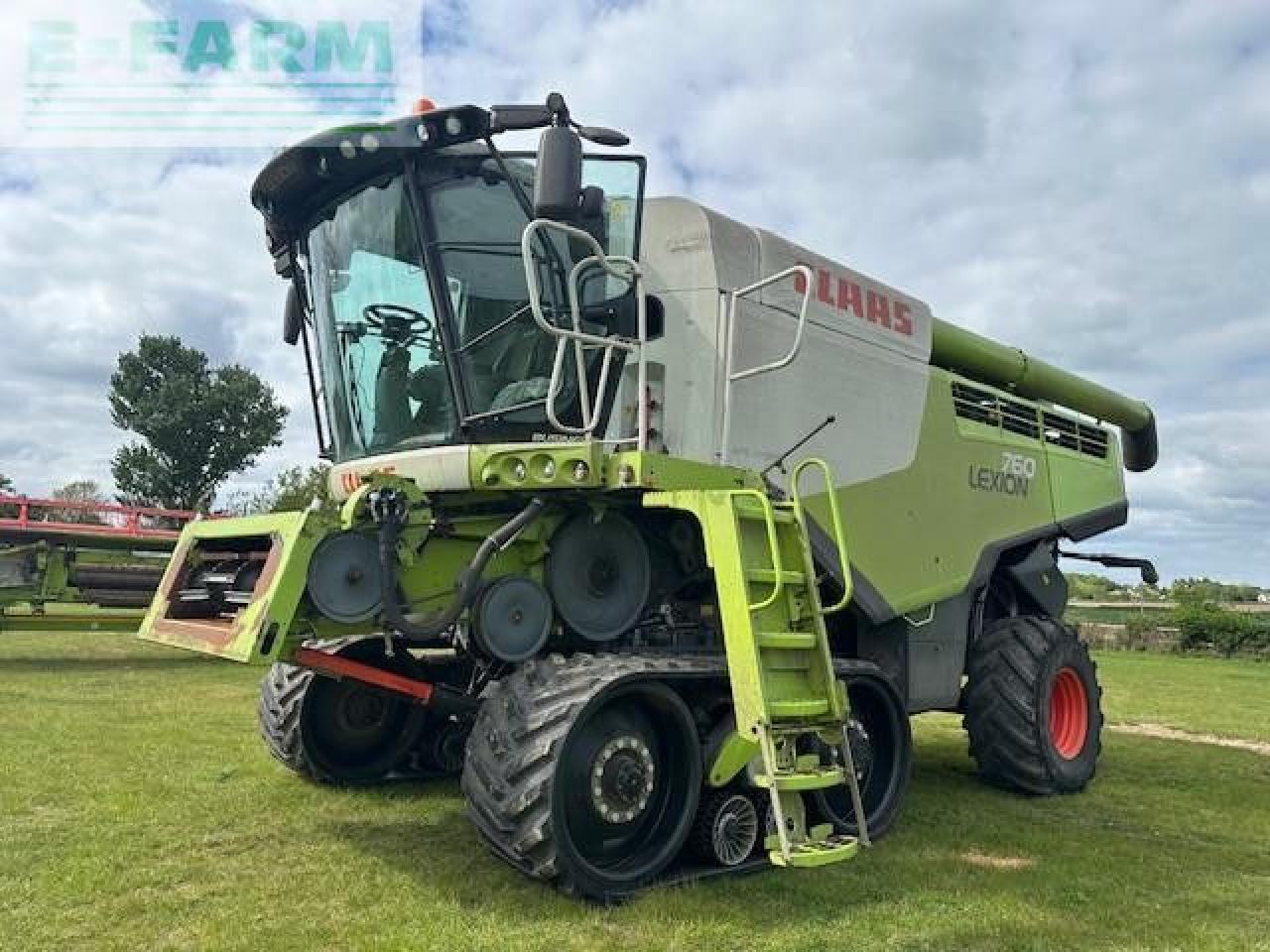CLAAS LEXION 760 TT - Sklízecí mlátička: obrázek 1 CLAAS LEXION 760 TT - Sklízecí mlátička: obrázek 1