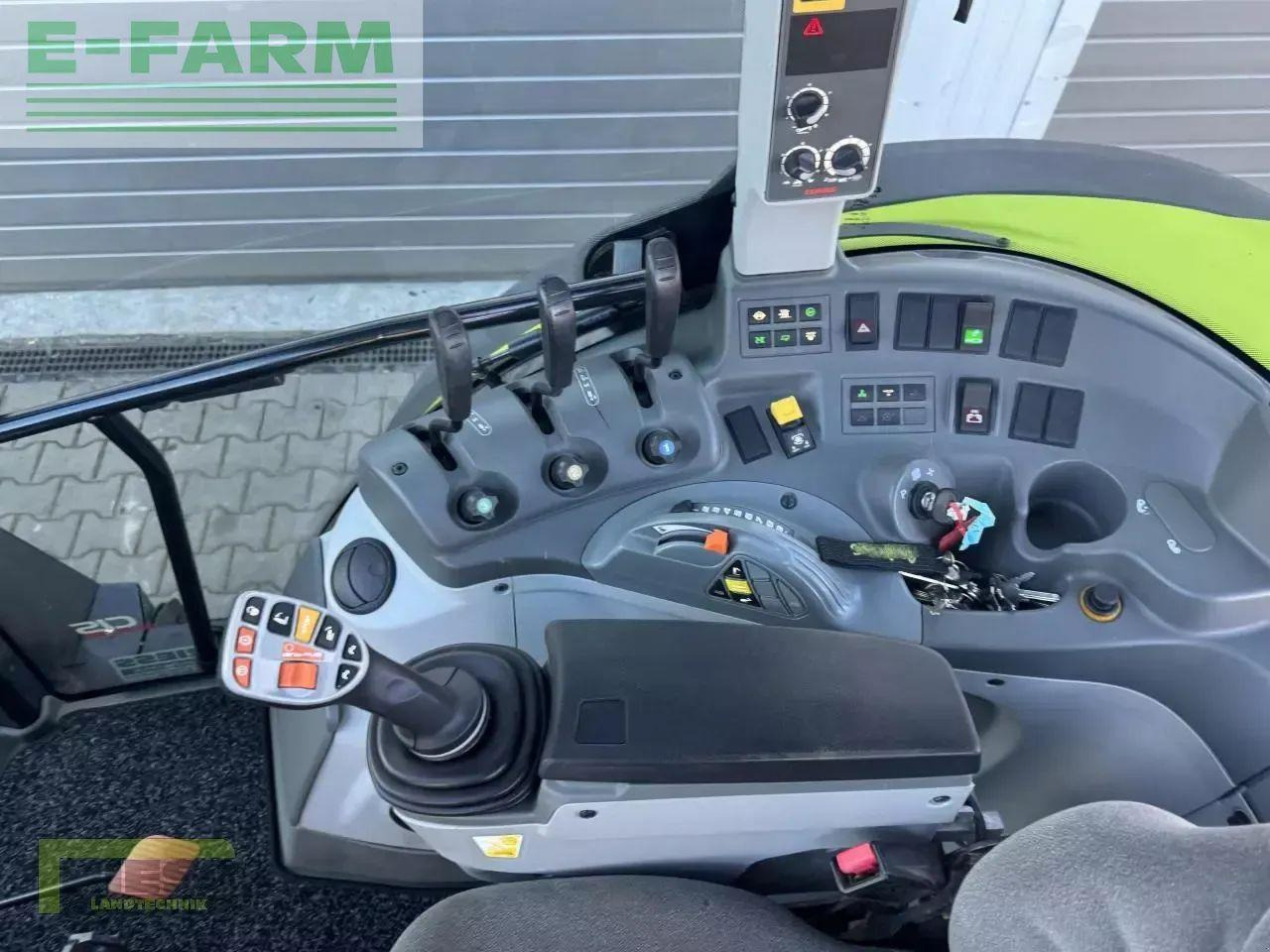 CLAAS arion 420 cis a32 - Traktor: obrázek 5 CLAAS arion 420 cis a32 - Traktor: obrázek 5