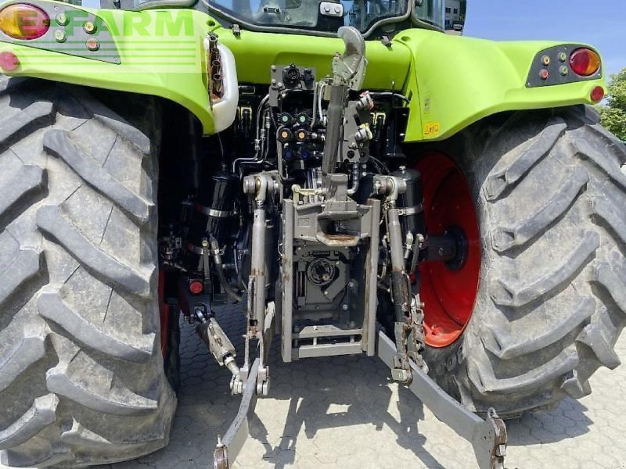 CLAAS arion 440 cis CIS - Traktor: obrázek 5 CLAAS arion 440 cis CIS - Traktor: obrázek 5