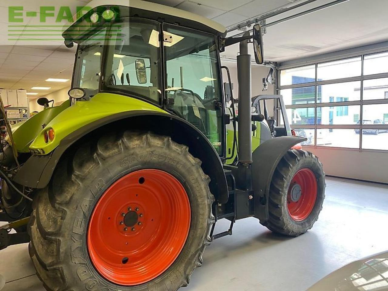 CLAAS arion 530 cebis CEBIS - Traktor: obrázek 2 CLAAS arion 530 cebis CEBIS - Traktor: obrázek 2