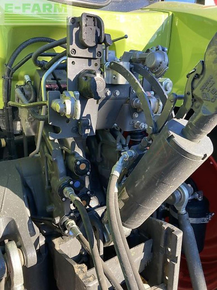 CLAAS arion 650 cmatic cebis CMATIC CEBIS - Traktor: obrázek 5 CLAAS arion 650 cmatic cebis CMATIC CEBIS - Traktor: obrázek 5