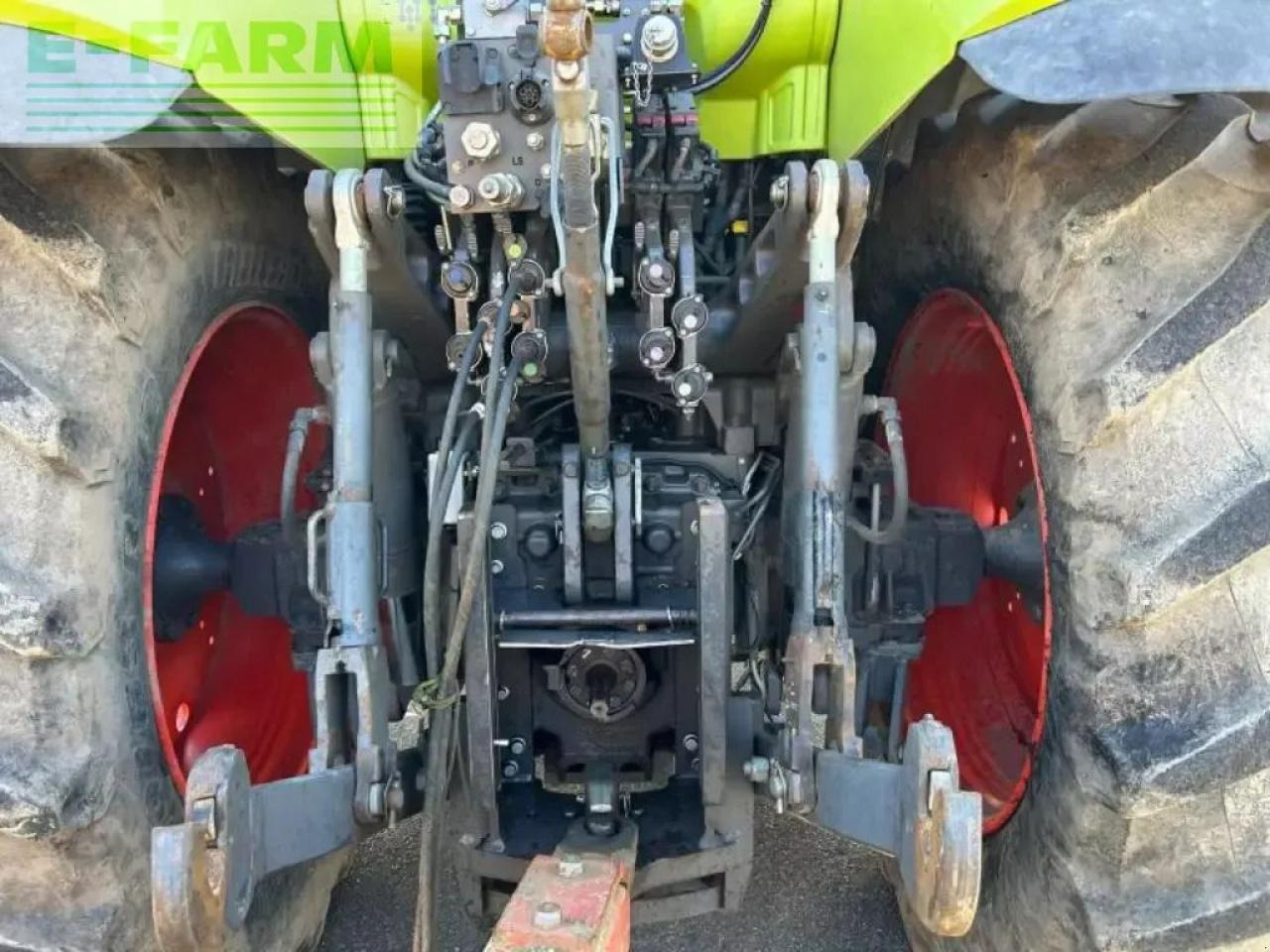 CLAAS axion 800 - Traktor: obrázek 5 CLAAS axion 800 - Traktor: obrázek 5