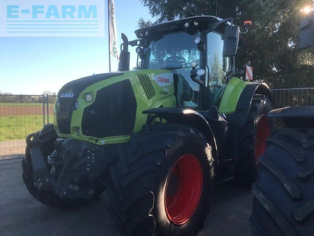 CLAAS axion 810 c-matic CMATIC - Traktor: obrázek 2 CLAAS axion 810 c-matic CMATIC - Traktor: obrázek 2