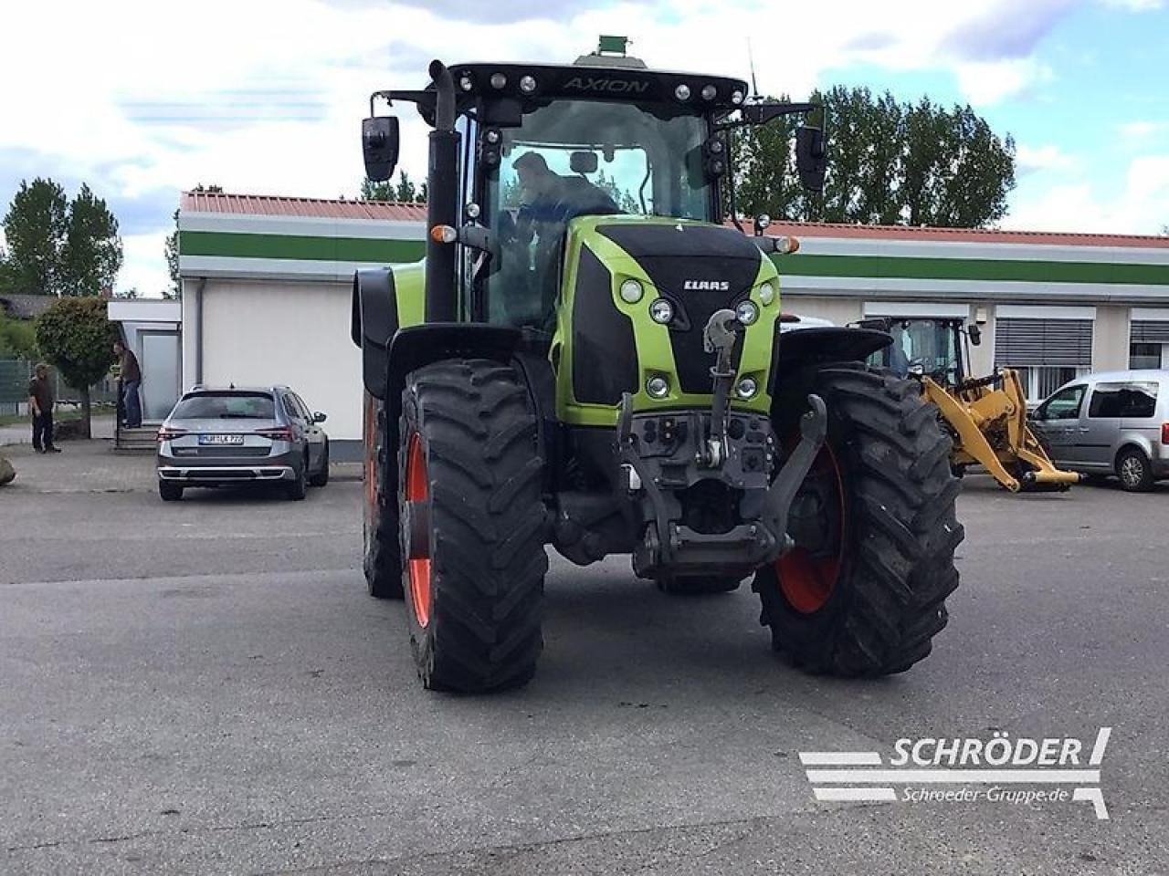 CLAAS axion 850 c-matic CMATIC - Traktor: obrázek 5 CLAAS axion 850 c-matic CMATIC - Traktor: obrázek 5