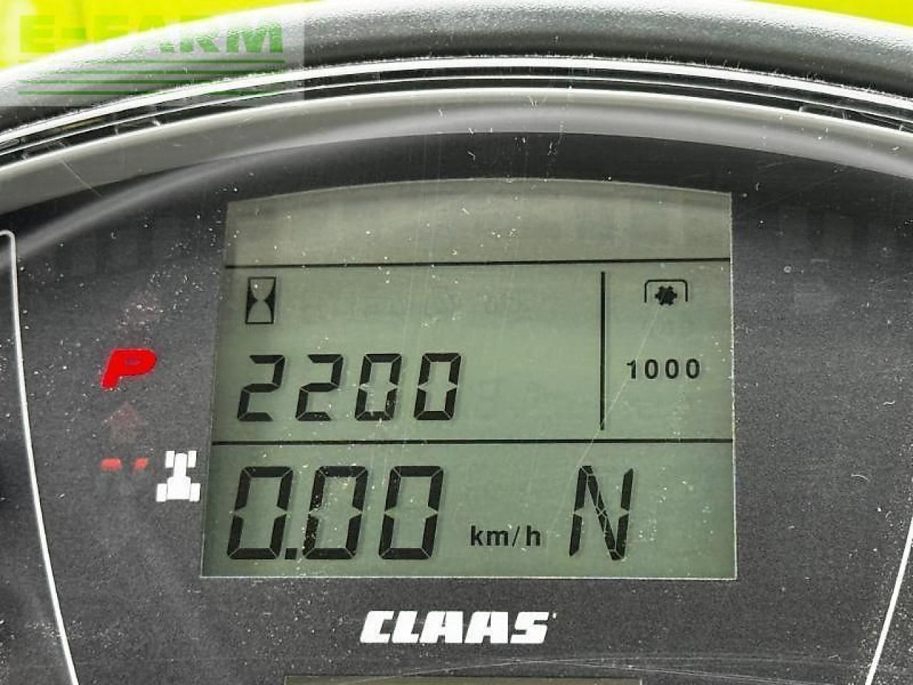 Traktor CLAAS axion 870: obrázek 11