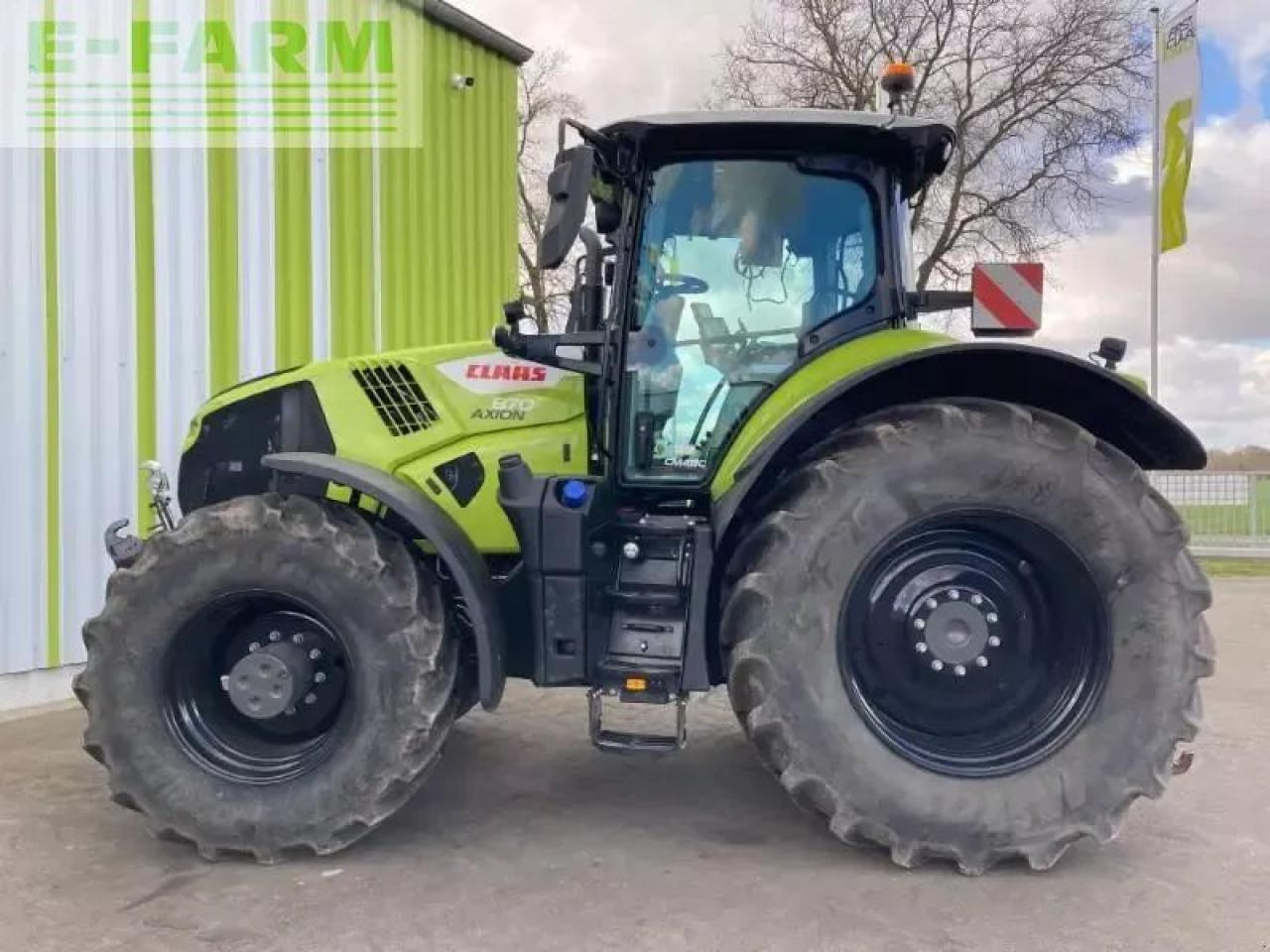 CLAAS axion 870 cmatic cebis CMATIC CEBIS - Traktor: obrázek 5 CLAAS axion 870 cmatic cebis CMATIC CEBIS - Traktor: obrázek 5