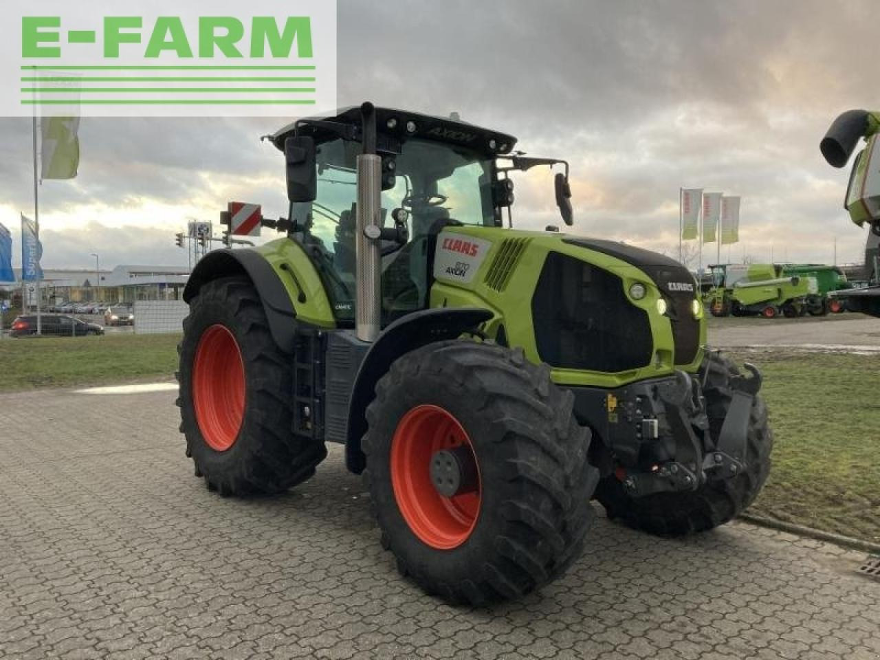 CLAAS axion 870 cmatic cebis CMATIC CEBIS - Traktor: obrázek 3 CLAAS axion 870 cmatic cebis CMATIC CEBIS - Traktor: obrázek 3