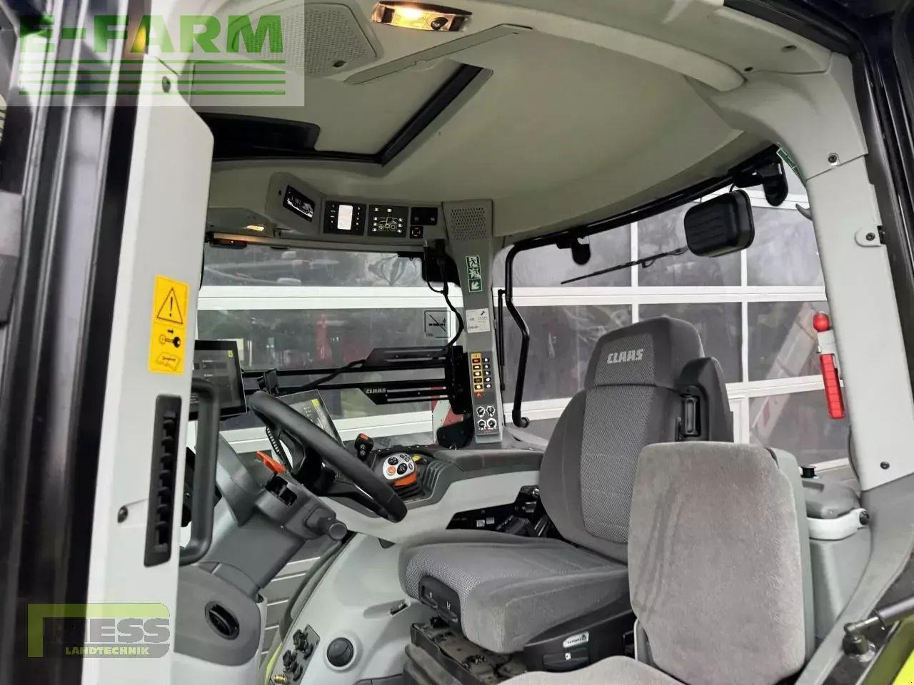 CLAAS axion 870 cmatic cebis cemis mc - Traktor: obrázek 4 CLAAS axion 870 cmatic cebis cemis mc - Traktor: obrázek 4