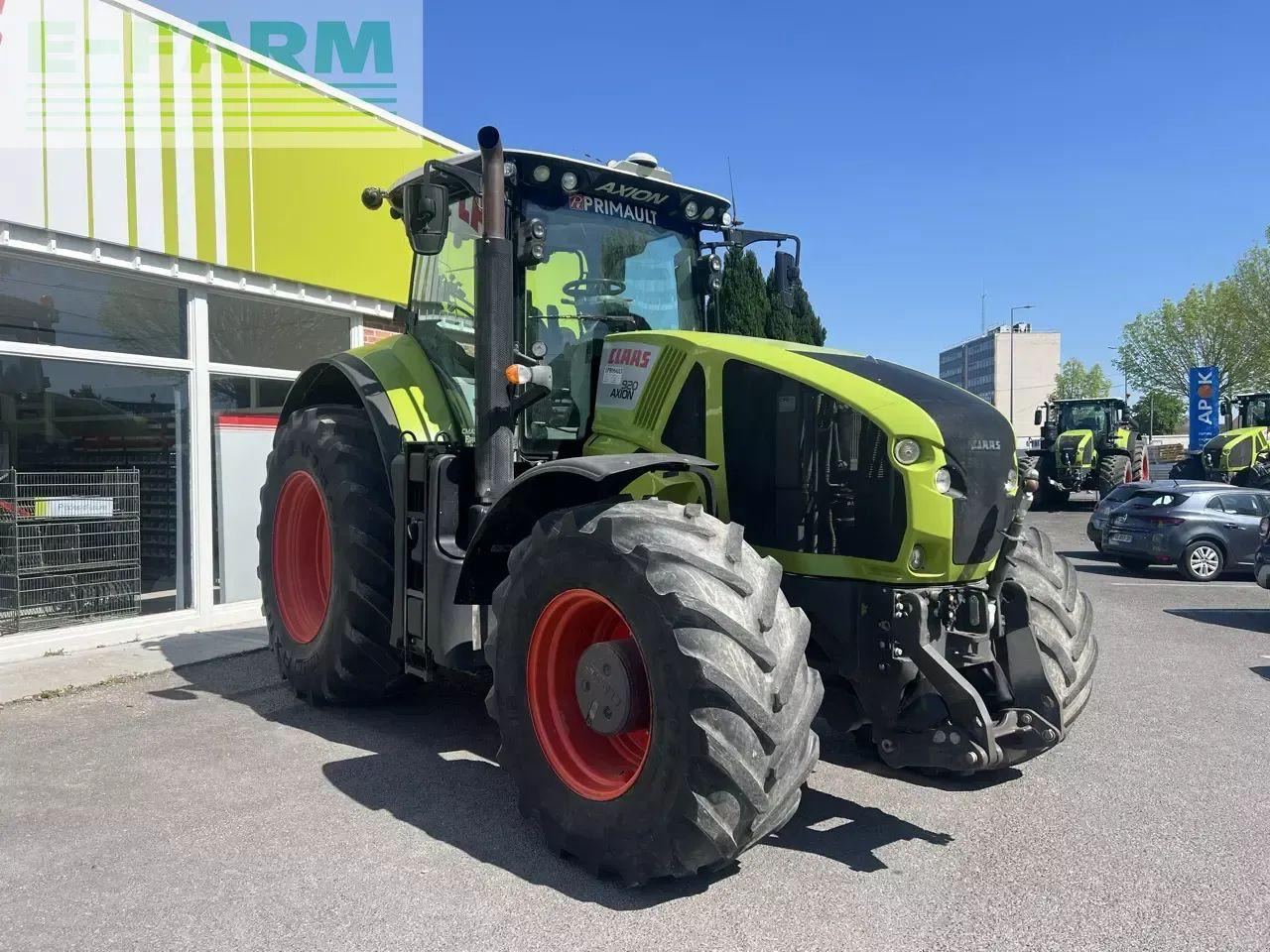 CLAAS axion 920 - Traktor: obrázek 1 CLAAS axion 920 - Traktor: obrázek 1