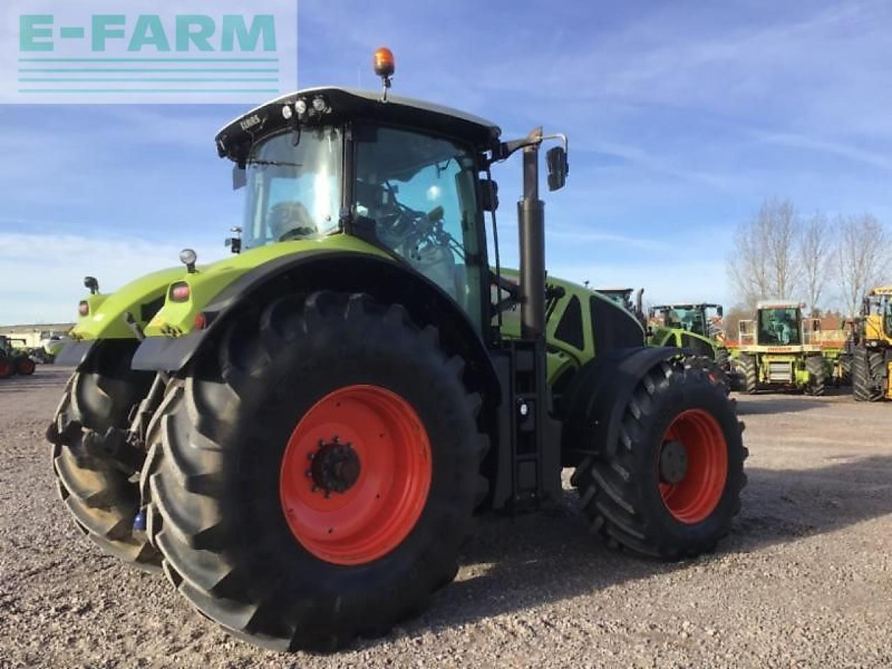 CLAAS axion 950 cmatic - Traktor: obrázek 4 CLAAS axion 950 cmatic - Traktor: obrázek 4