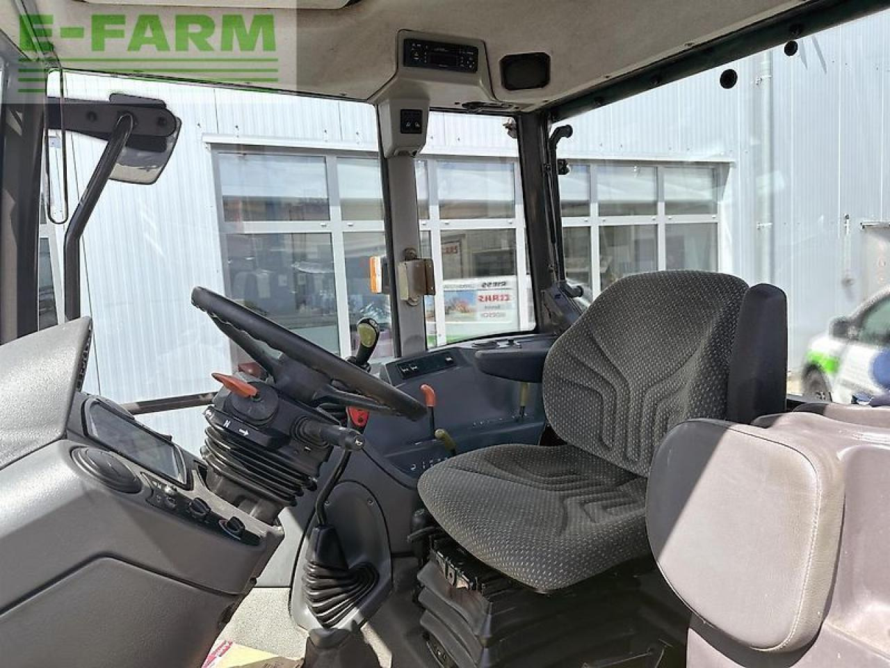 CLAAS celtis 456 rx comfort stoll fz 30 - Traktor: obrázek 4 CLAAS celtis 456 rx comfort stoll fz 30 - Traktor: obrázek 4