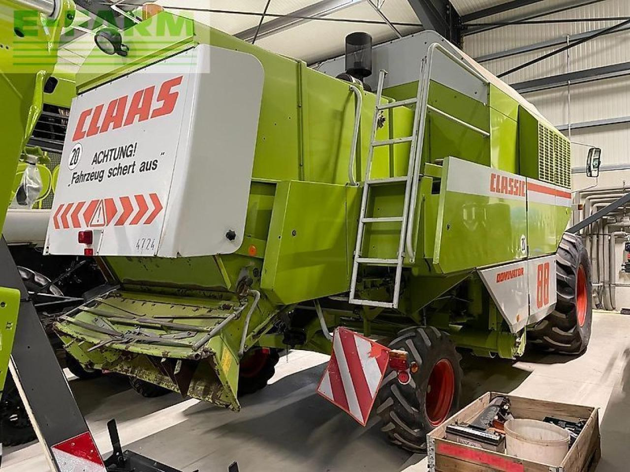 CLAAS dominator 88 - Sklízecí mlátička: obrázek 2 CLAAS dominator 88 - Sklízecí mlátička: obrázek 2