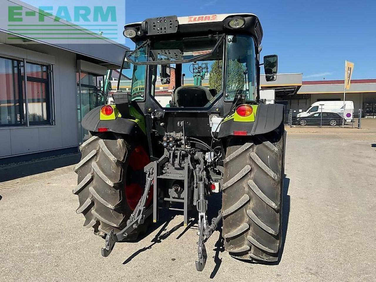 CLAAS elios 210 - Traktor: obrázek 4 CLAAS elios 210 - Traktor: obrázek 4