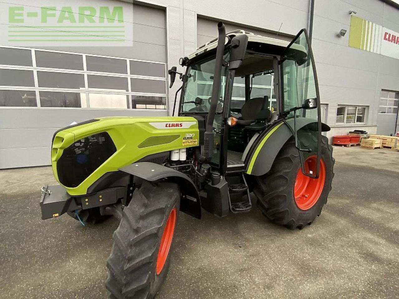 CLAAS elios 320 - Traktor: obrázek 1 CLAAS elios 320 - Traktor: obrázek 1