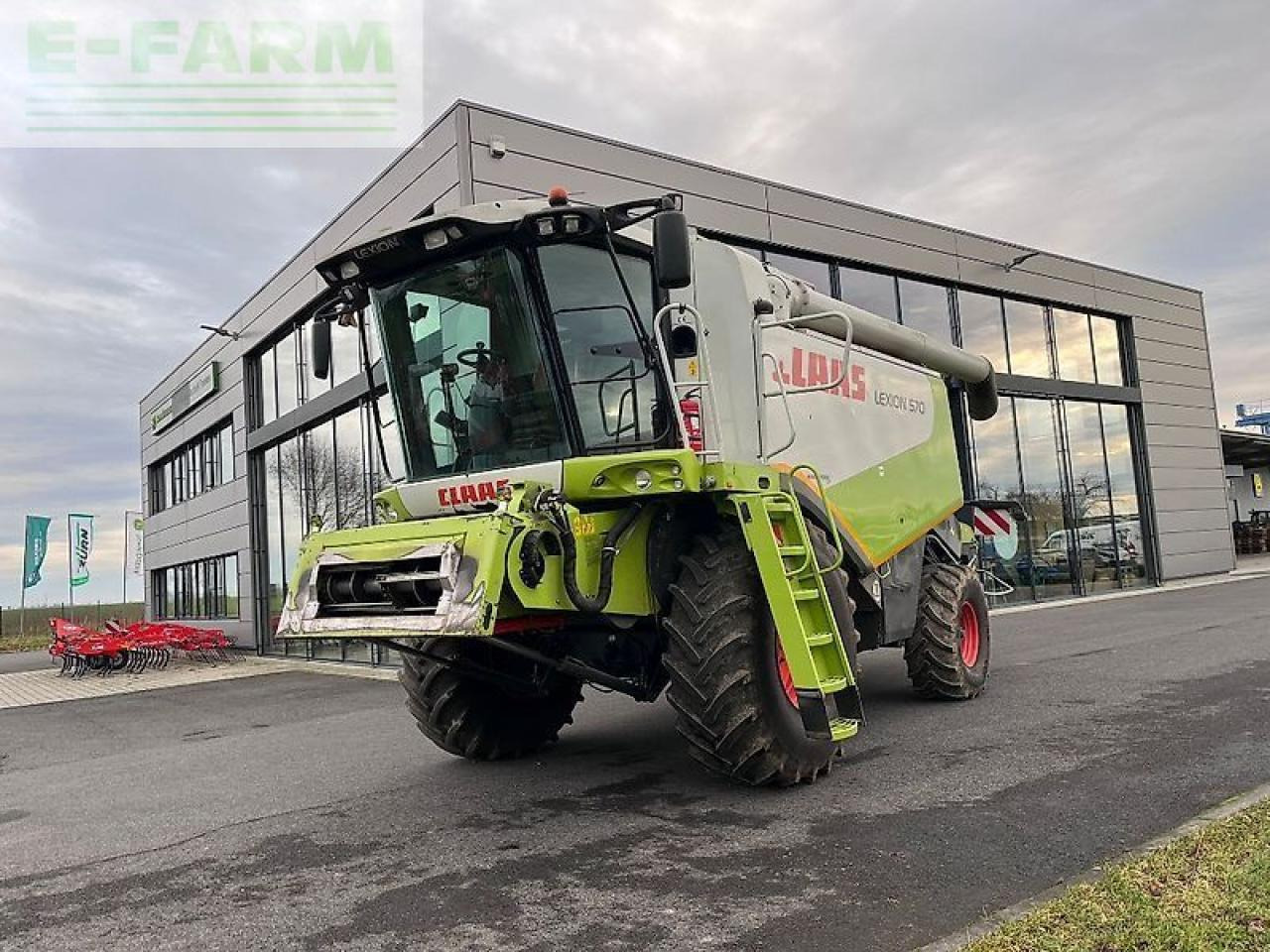 CLAAS lexion 570 - Sklízecí mlátička: obrázek 1 CLAAS lexion 570 - Sklízecí mlátička: obrázek 1