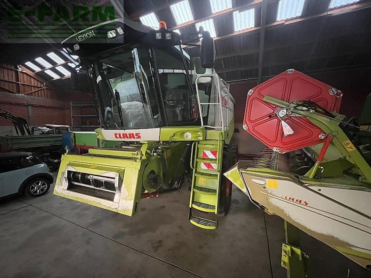 CLAAS lexion 570 c 4-trac - Sklízecí mlátička: obrázek 2 CLAAS lexion 570 c 4-trac - Sklízecí mlátička: obrázek 2