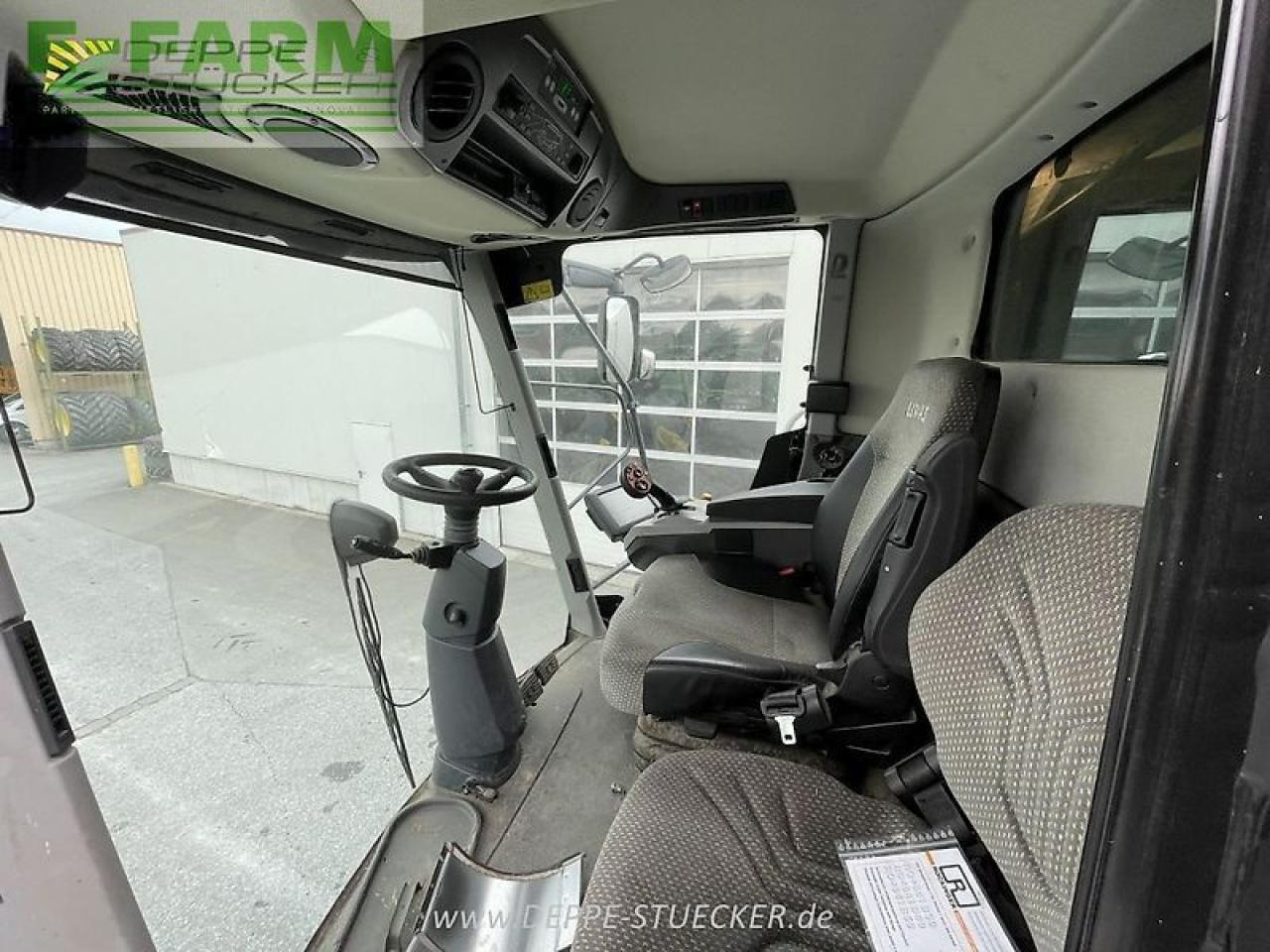 CLAAS lexion 650 mit 620 vario - Sklízecí mlátička: obrázek 4 CLAAS lexion 650 mit 620 vario - Sklízecí mlátička: obrázek 4
