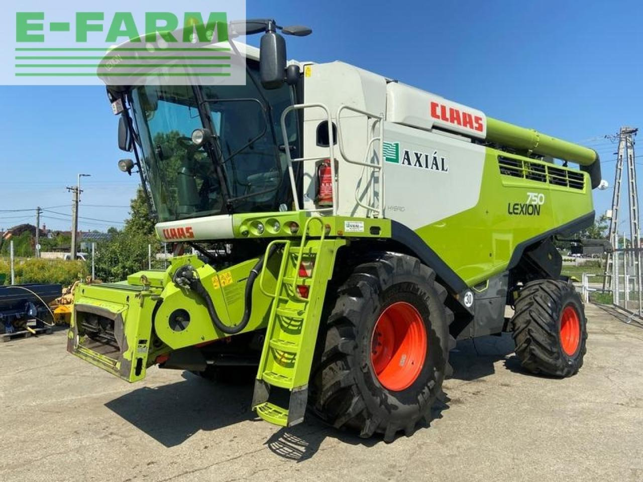 CLAAS lexion 750 - Sklízecí mlátička: obrázek 1 CLAAS lexion 750 - Sklízecí mlátička: obrázek 1
