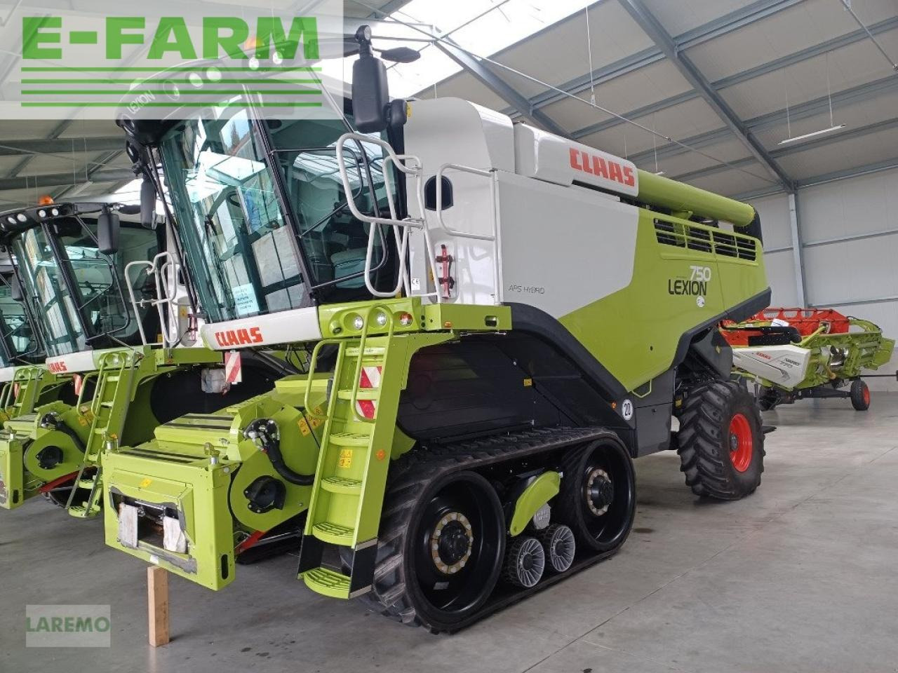 CLAAS lexion 750 tt - Sklízecí mlátička: obrázek 1 CLAAS lexion 750 tt - Sklízecí mlátička: obrázek 1