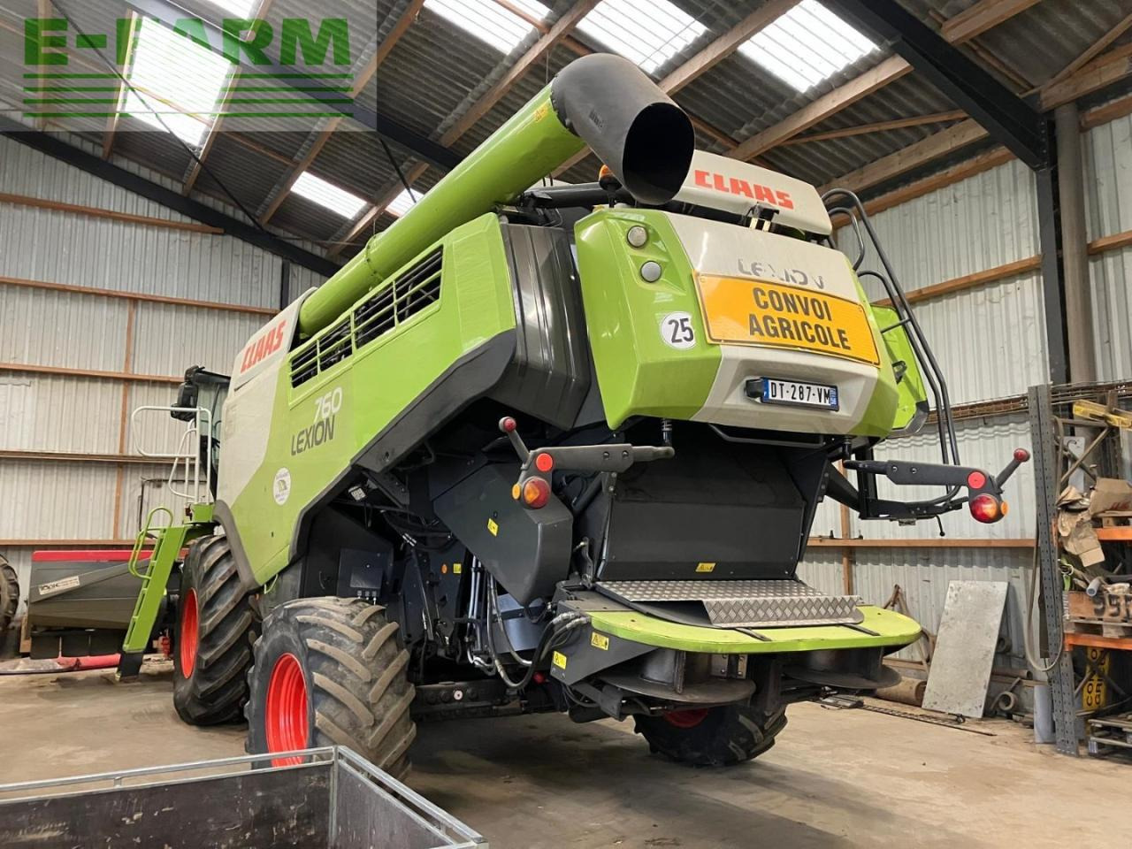 CLAAS lexion 760 t4i - Sklízecí mlátička: obrázek 1 CLAAS lexion 760 t4i - Sklízecí mlátička: obrázek 1