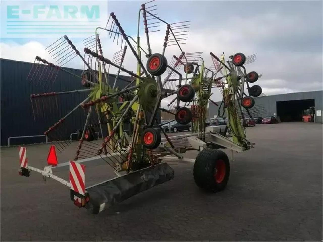 CLAAS liner 3500 rotorriver - Obraceč/ Shrnovač: obrázek 4 CLAAS liner 3500 rotorriver - Obraceč/ Shrnovač: obrázek 4
