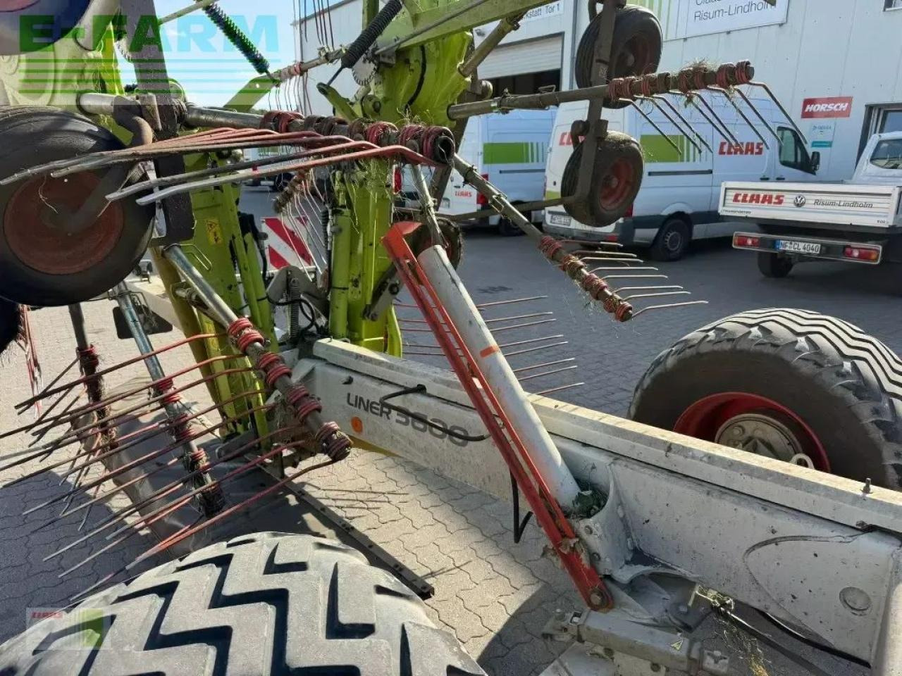 CLAAS liner 3600 - Obraceč/ Shrnovač: obrázek 4 CLAAS liner 3600 - Obraceč/ Shrnovač: obrázek 4