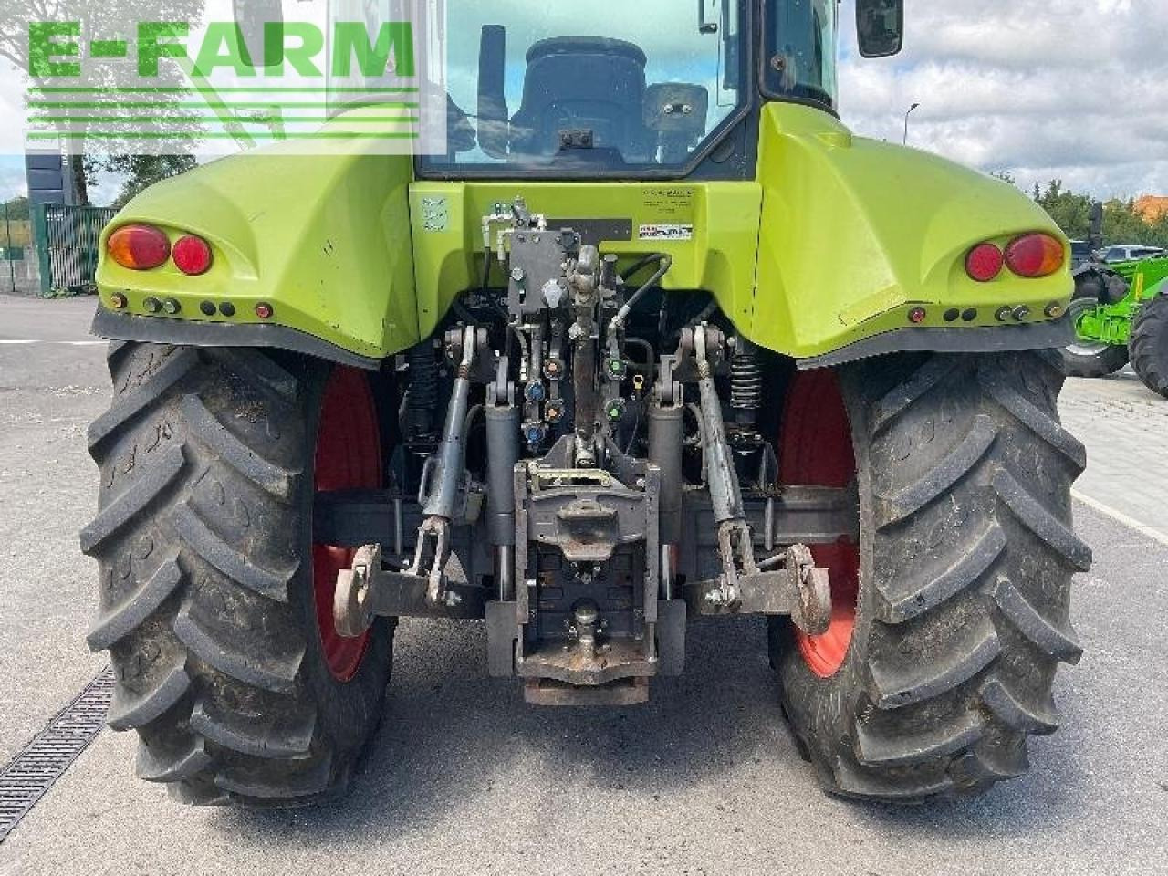 CLAAS marque claas - Traktor: obrázek 4 CLAAS marque claas - Traktor: obrázek 4