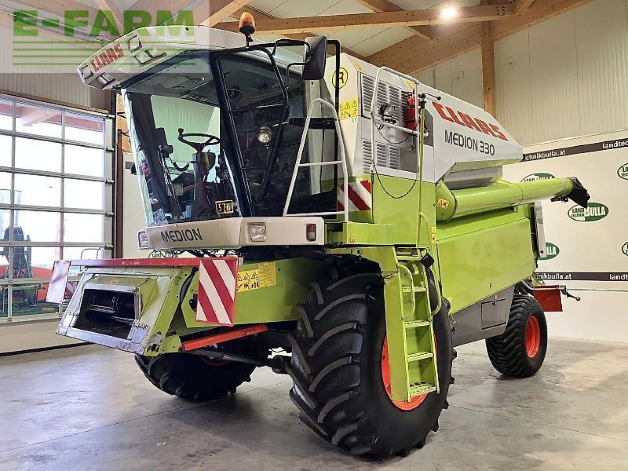 CLAAS medion 330 - Sklízecí mlátička: obrázek 1 CLAAS medion 330 - Sklízecí mlátička: obrázek 1