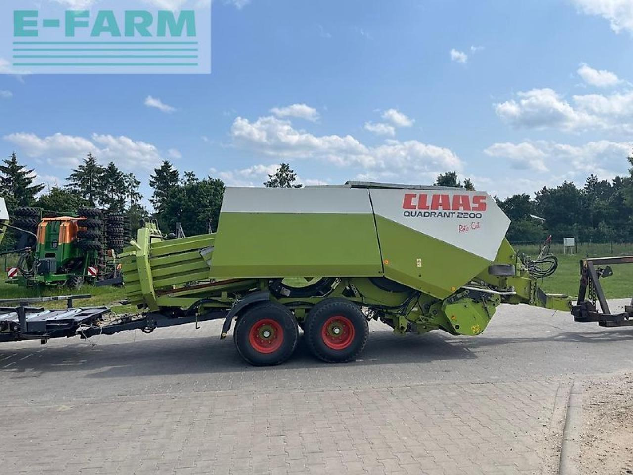 CLAAS quadrant 2200 rc - Lis na hranaté balíky: obrázek 3 CLAAS quadrant 2200 rc - Lis na hranaté balíky: obrázek 3