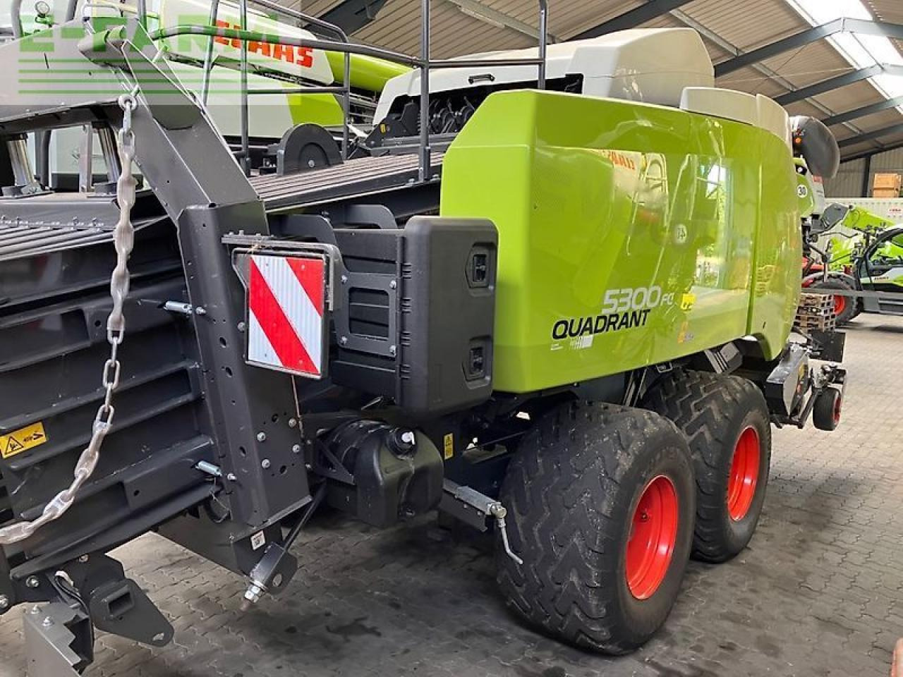 CLAAS quadrant 5300 fc - Lis na hranaté balíky: obrázek 2 CLAAS quadrant 5300 fc - Lis na hranaté balíky: obrázek 2