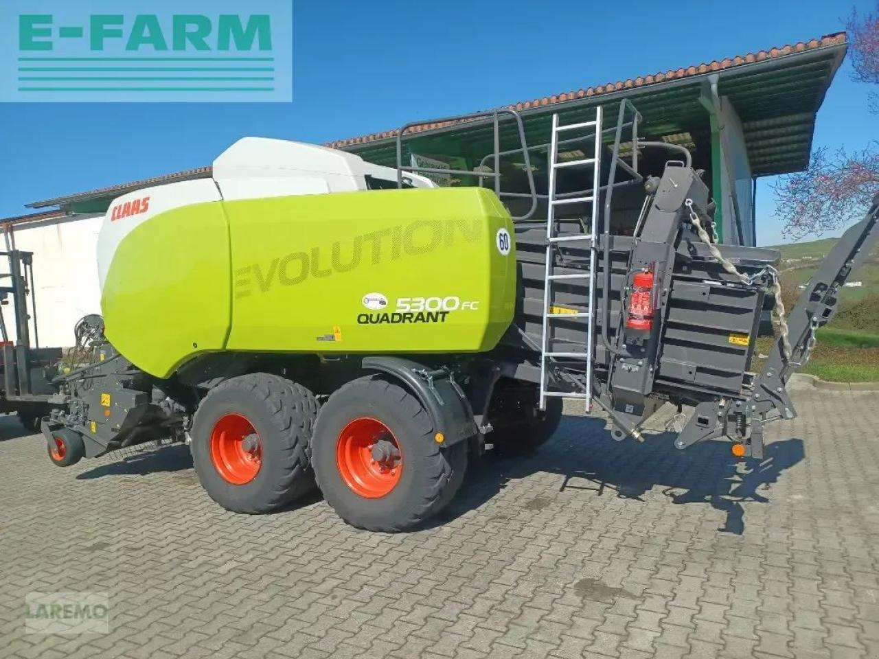 CLAAS quadrant 5300 fc evolution - Lis na hranaté balíky: obrázek 4 CLAAS quadrant 5300 fc evolution - Lis na hranaté balíky: obrázek 4