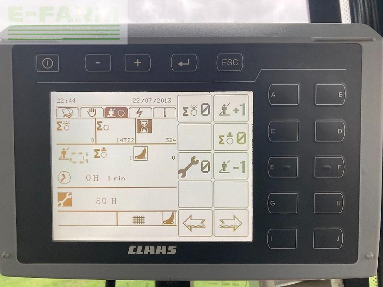 CLAAS rollant 374 rc pro - Lis na hranaté balíky: obrázek 4 CLAAS rollant 374 rc pro - Lis na hranaté balíky: obrázek 4