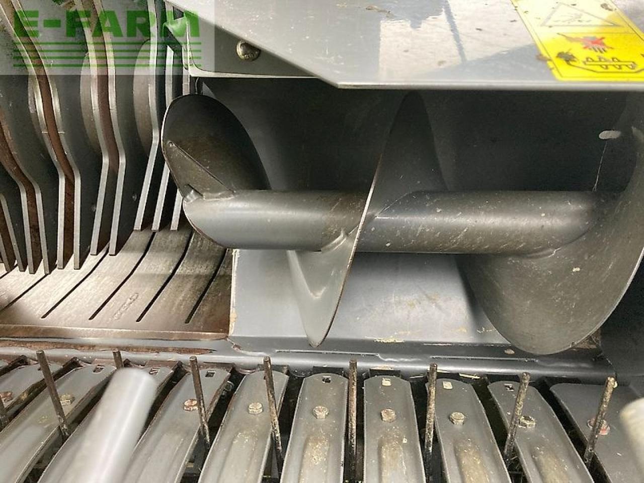 CLAAS rollant 374 rc pro - Lis na hranaté balíky: obrázek 5 CLAAS rollant 374 rc pro - Lis na hranaté balíky: obrázek 5