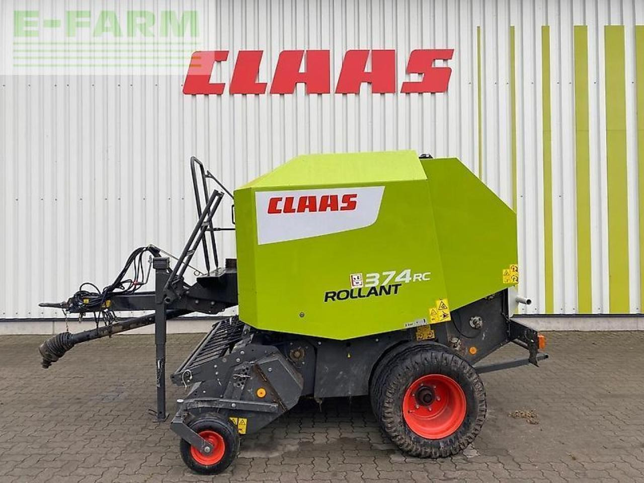 CLAAS rollant 374 rc pro - Lis na hranaté balíky: obrázek 1 CLAAS rollant 374 rc pro - Lis na hranaté balíky: obrázek 1