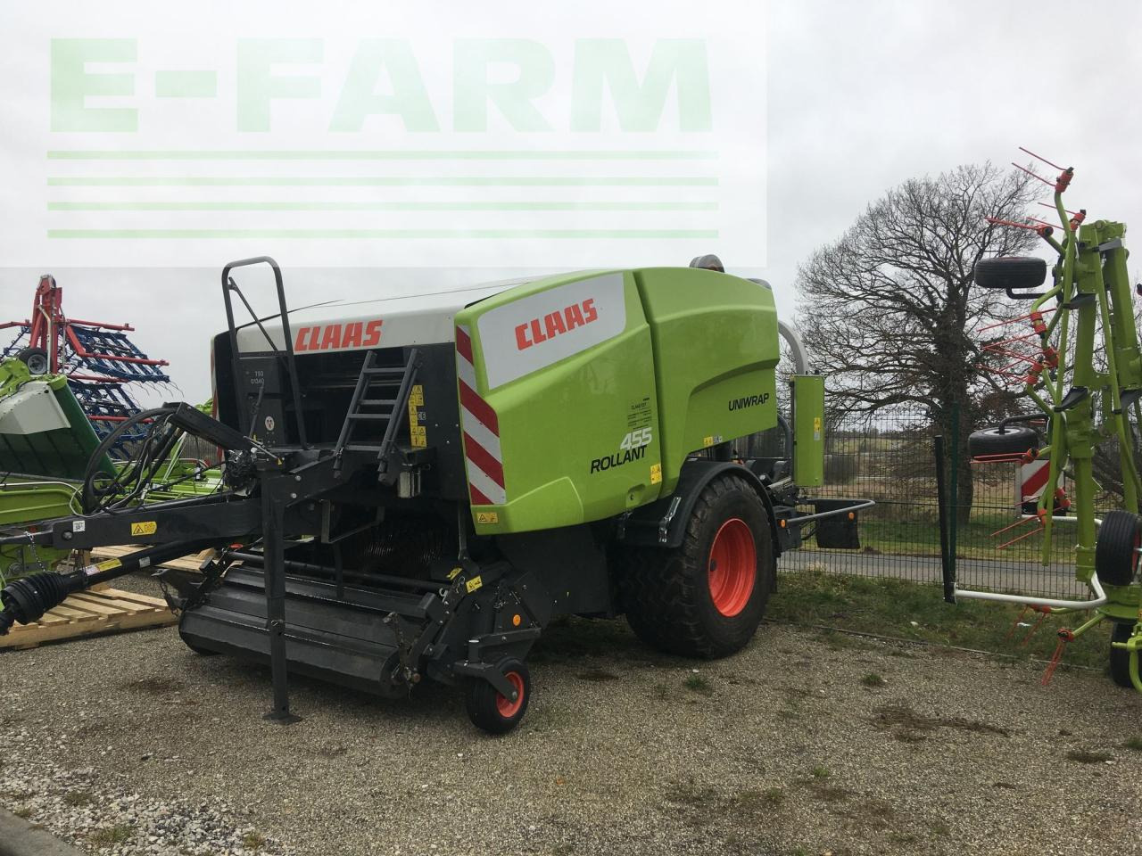 CLAAS rollant 455 rc uniwrap - Lis na hranaté balíky: obrázek 2 CLAAS rollant 455 rc uniwrap - Lis na hranaté balíky: obrázek 2
