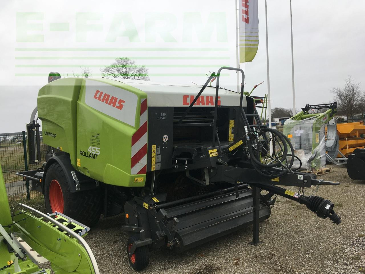 CLAAS rollant 455 rc uniwrap - Lis na hranaté balíky: obrázek 1 CLAAS rollant 455 rc uniwrap - Lis na hranaté balíky: obrázek 1