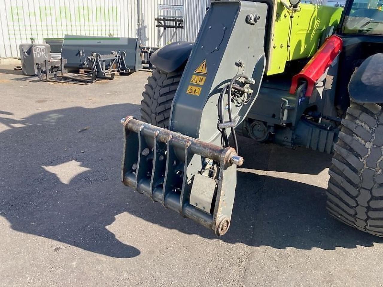 Teleskopický manipulátor CLAAS scorpion 960 varipower plus: obrázek 13 Teleskopický manipulátor CLAAS scorpion 960 varipower plus: obrázek 13