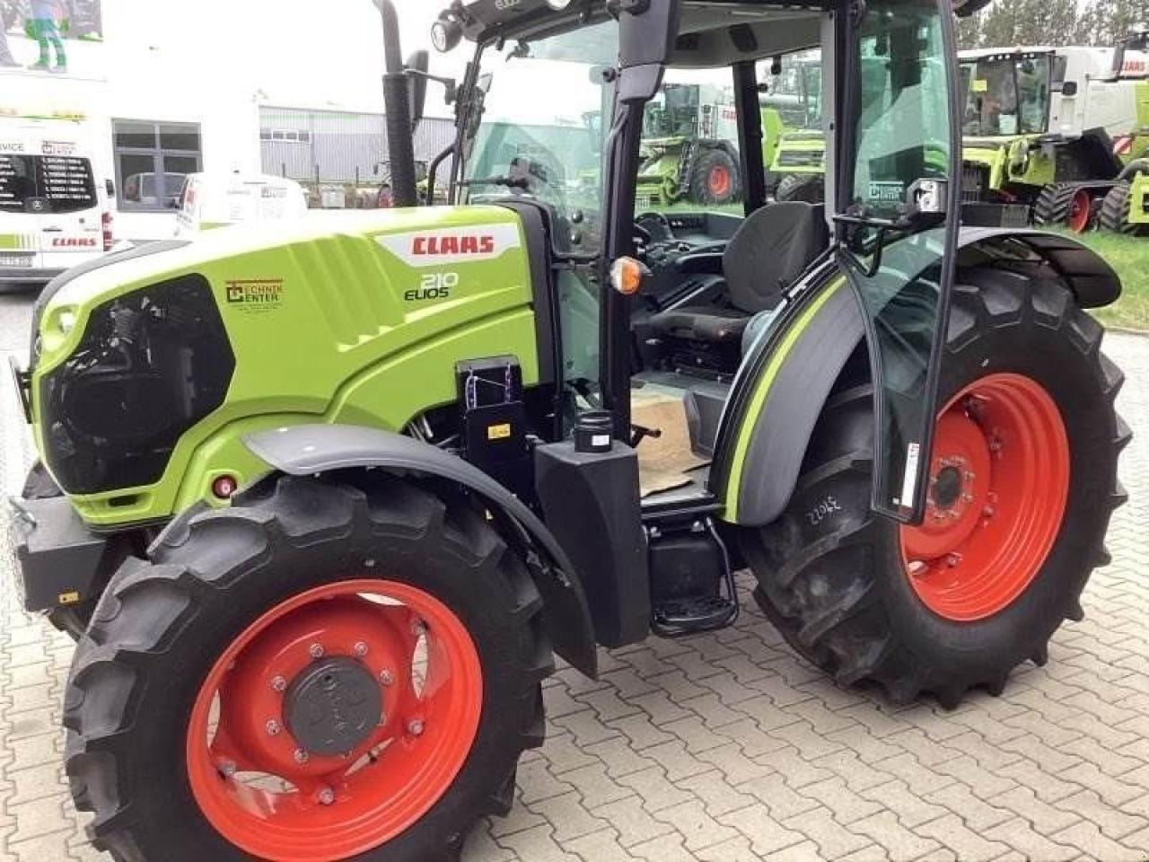 CLAAS traktor elios 210 kabine adva. - Traktor: obrázek 3 CLAAS traktor elios 210 kabine adva. - Traktor: obrázek 3