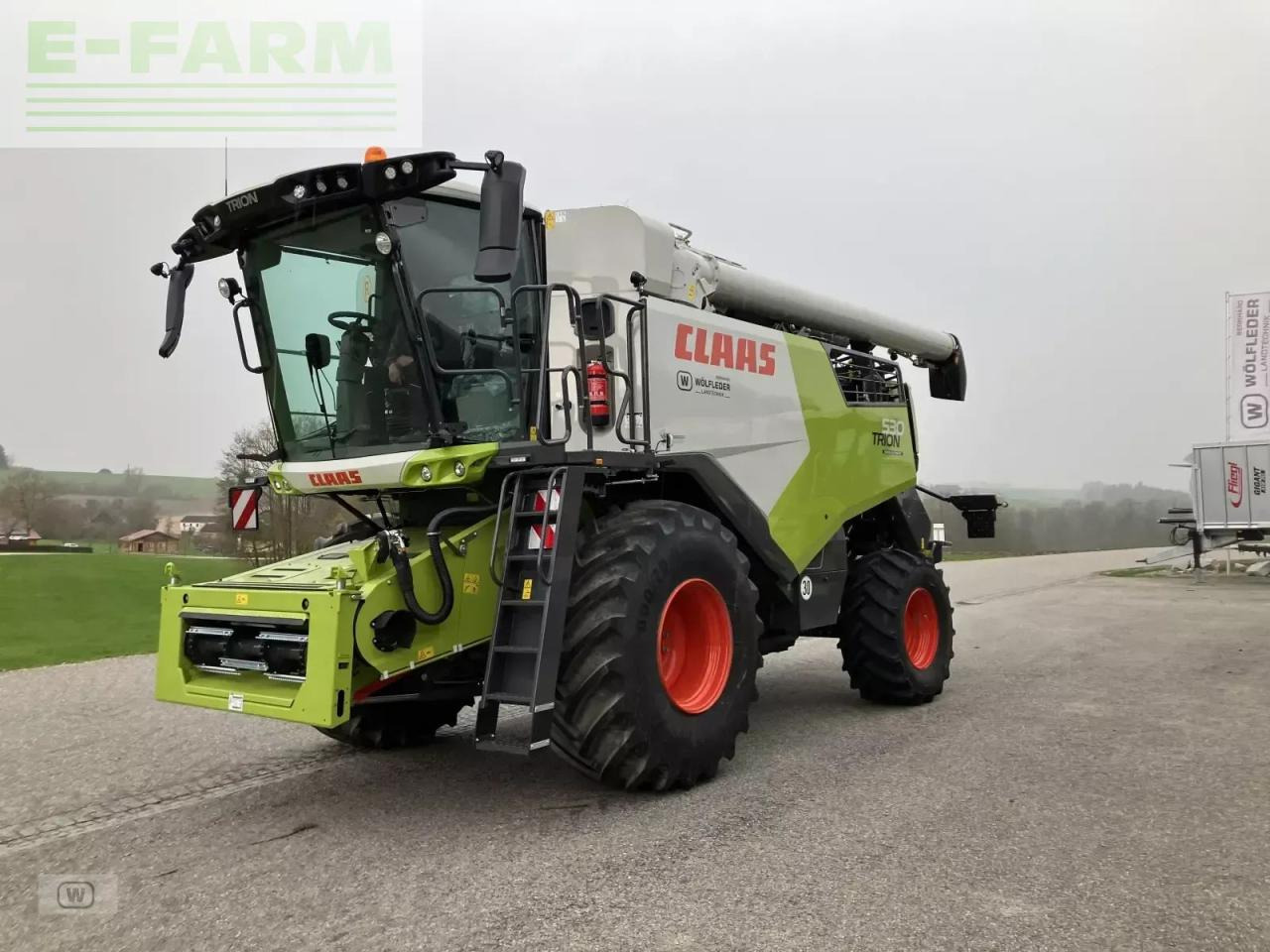 CLAAS trion 530 - Sklízecí mlátička: obrázek 1 CLAAS trion 530 - Sklízecí mlátička: obrázek 1
