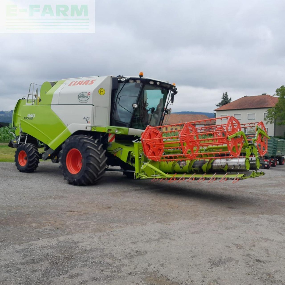 CLAAS tucano 440 - Sklízecí mlátička: obrázek 3 CLAAS tucano 440 - Sklízecí mlátička: obrázek 3
