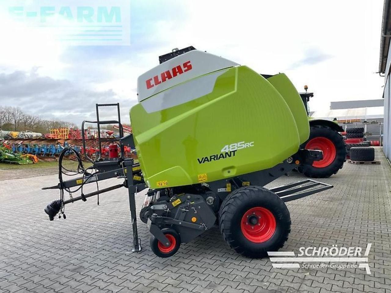 CLAAS variant 485 rc - Lis na hranaté balíky: obrázek 4 CLAAS variant 485 rc - Lis na hranaté balíky: obrázek 4